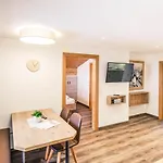 Apartment Haus Kristall Tannheim