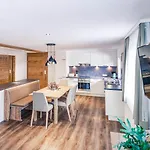 Apartment Haus Kristall *