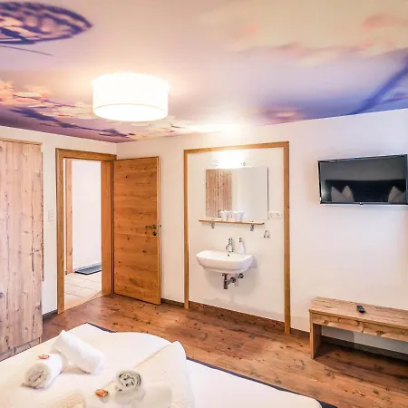 شقة Haus Kristall