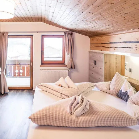 Daire Haus Kristall *