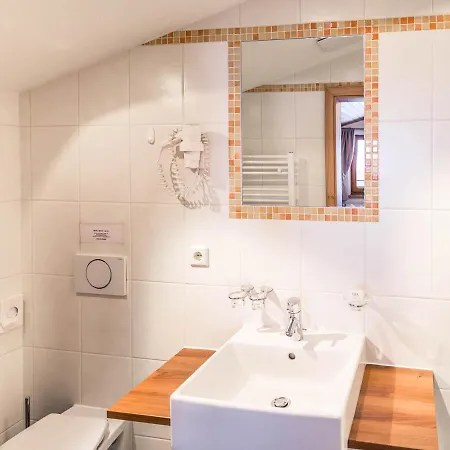Haus Kristall Apartment