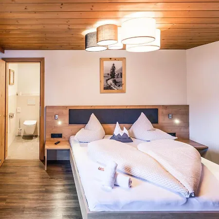 Apartament Haus Kristall Tannheim