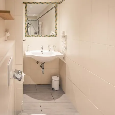 Haus Kristall Apartament *