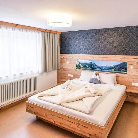 Apartament Haus Kristall Tannheim