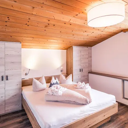 Haus Kristall *