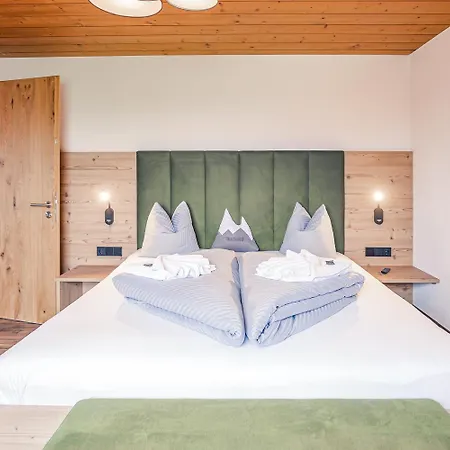 Haus Kristall Apartment *