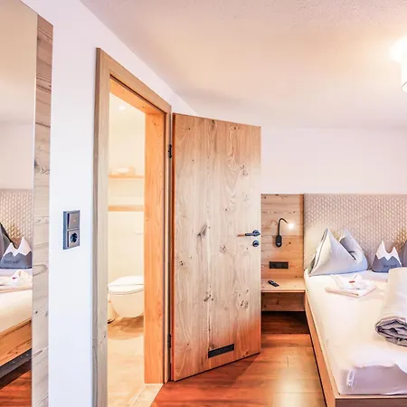 Haus Kristall Apartament Tannheim